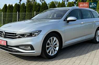 Универсал Volkswagen Passat 2020 в Львове