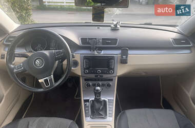 Универсал Volkswagen Passat 2013 в 