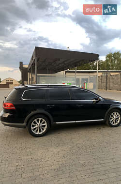 Универсал Volkswagen Passat 2012 в 