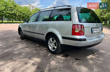 Універсал Volkswagen Passat 2002 в 
