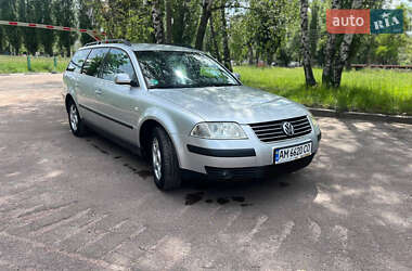 Універсал Volkswagen Passat 2002 в 