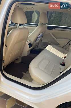 Седан Volkswagen Passat 2014 в 