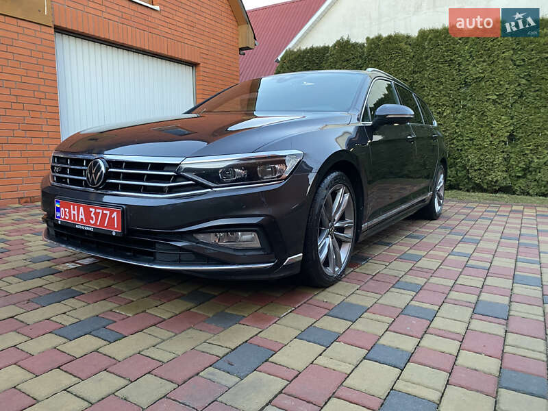 Универсал Volkswagen Passat 2021 в 