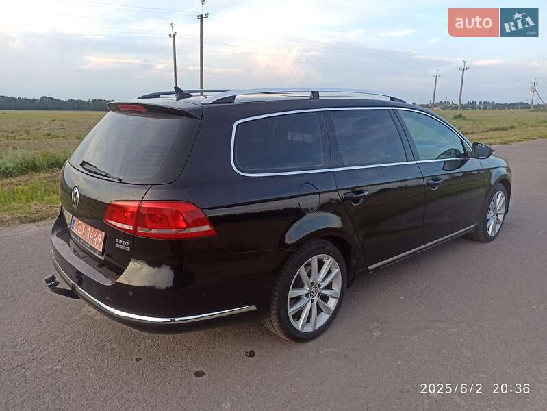 Універсал Volkswagen Passat 2010 в Рівному