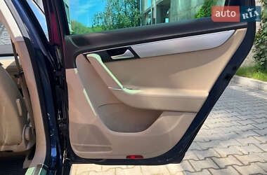 Універсал Volkswagen Passat 2014 в 