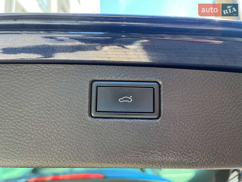 Универсал Volkswagen Passat 2014 в Хмельницком