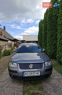 Універсал Volkswagen Passat 2003 в Виноградові