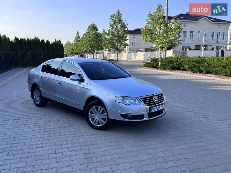Седан Volkswagen Passat 2008 в Одессе