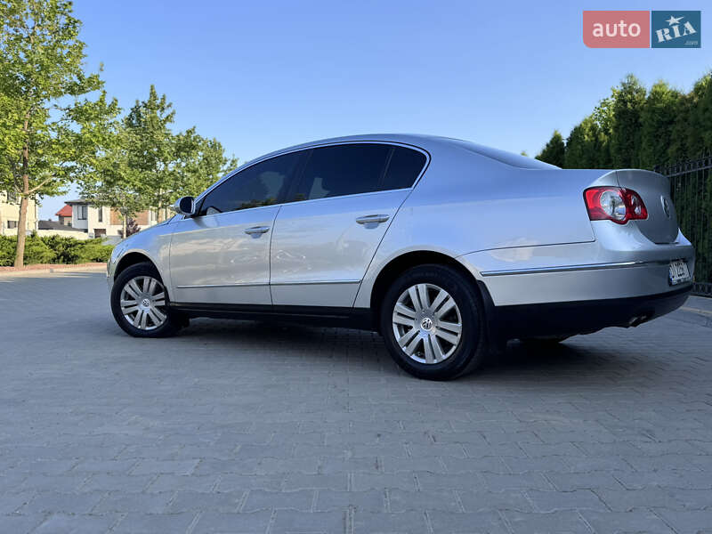 Седан Volkswagen Passat 2008 в Одессе