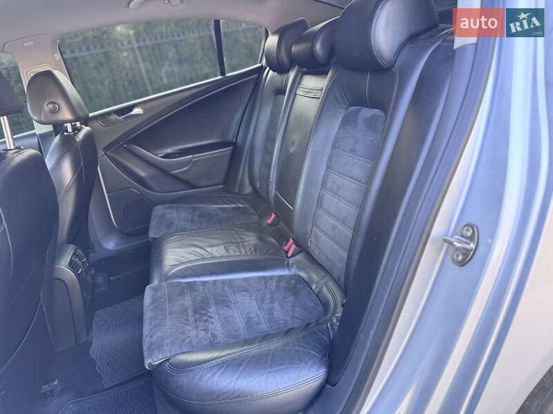 Седан Volkswagen Passat 2008 в Одессе