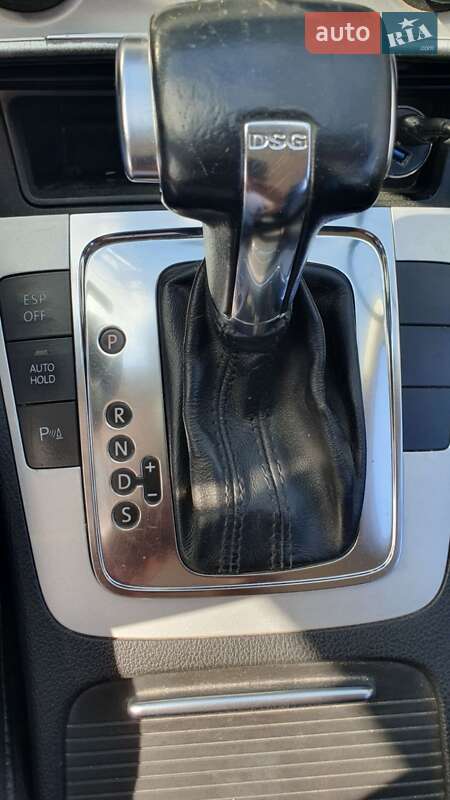Універсал Volkswagen Passat 2009 в Києві