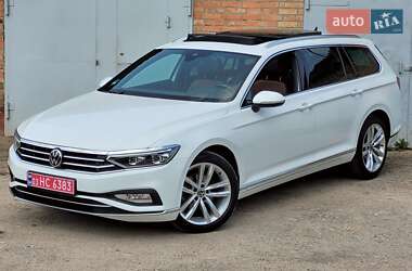 Универсал Volkswagen Passat 2021 в 