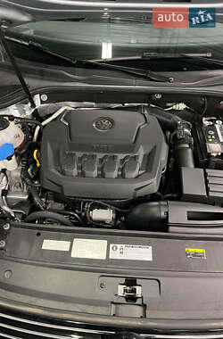 Седан Volkswagen Passat 2018 в 