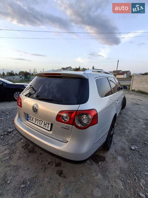 Универсал Volkswagen Passat 2010 в Новой Ушице