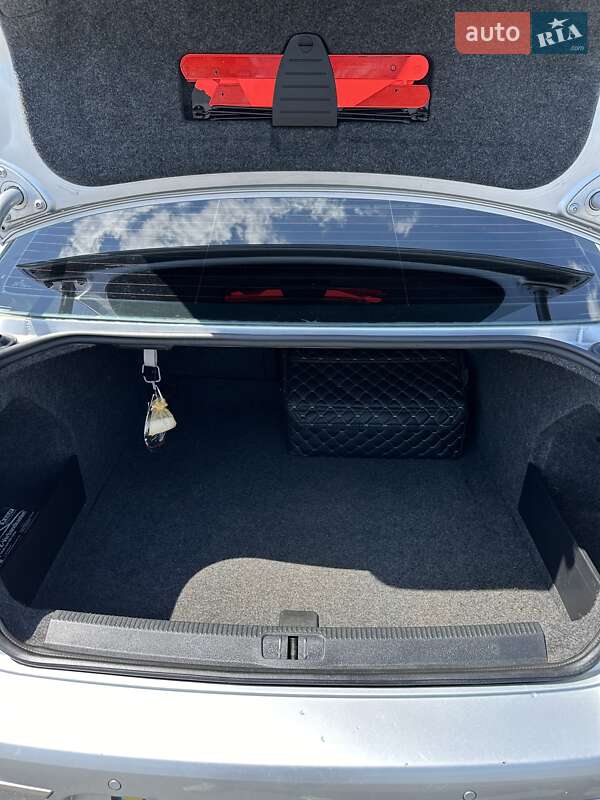 Седан Volkswagen Passat 2010 в Баре