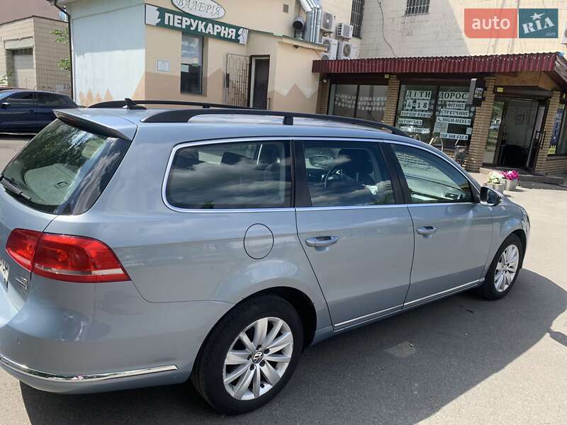 Універсал Volkswagen Passat 2013 в Києві