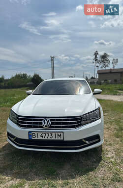 Седан Volkswagen Passat 2016 в 