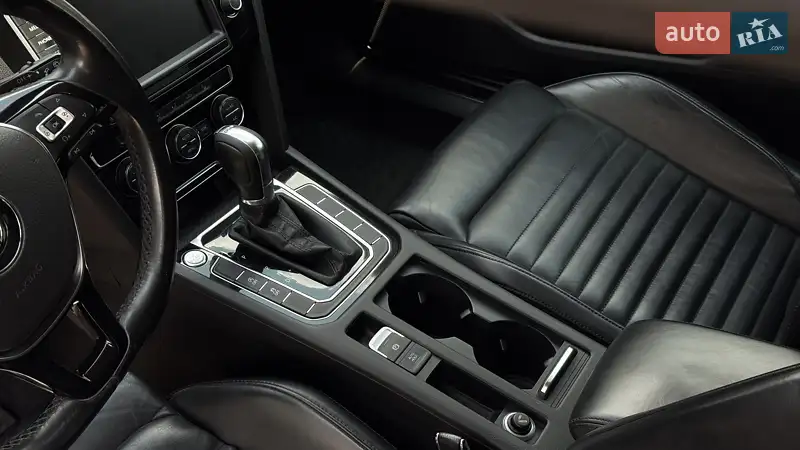Volkswagen Passat 2015 VIN WVWZZZ3CZGE074141 фото оголошення 9 з 45