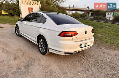 Седан Volkswagen Passat 2018 в 