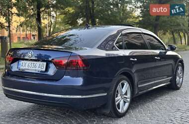 Седан Volkswagen Passat 2012 в 