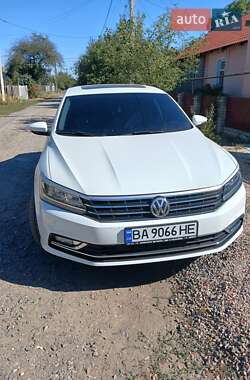 Седан Volkswagen Passat 2017 в 