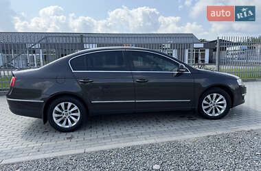 Седан Volkswagen Passat 2008 в 