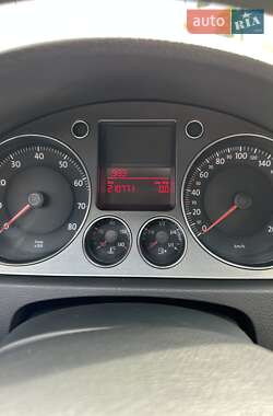Седан Volkswagen Passat 2008 в 