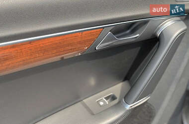 Седан Volkswagen Passat 2013 в 