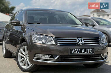 Седан Volkswagen Passat 2013 в 