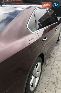 Седан Volkswagen Passat 2012 в 