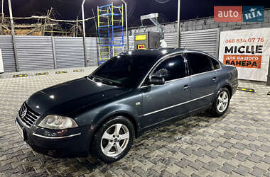 Седан Volkswagen Passat 2004 в 