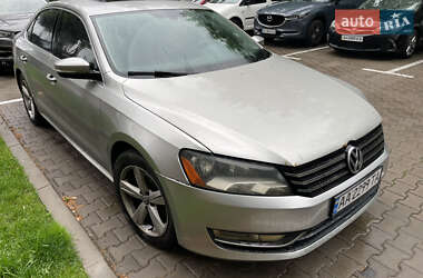 Седан Volkswagen Passat 2013 в 