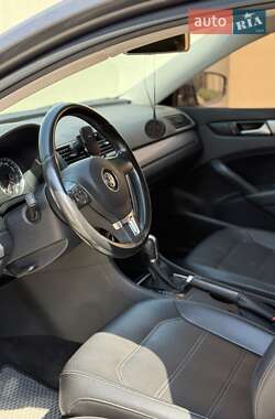 Седан Volkswagen Passat 2015 в 
