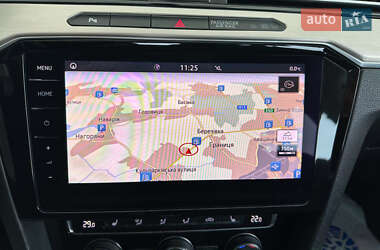 Универсал Volkswagen Passat 2017 в 