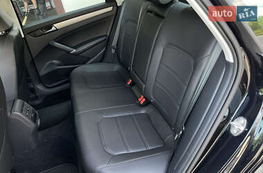 Седан Volkswagen Passat 2021 в 