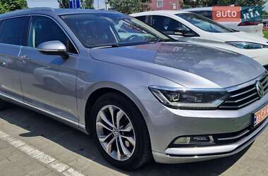 Универсал Volkswagen Passat 2018 в Хмельницком