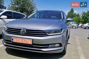 Универсал Volkswagen Passat 2018 в Хмельницком