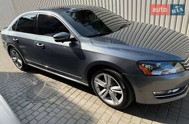 Седан Volkswagen Passat 2014 в 