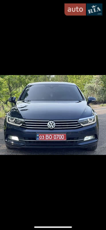 Седан Volkswagen Passat 2015 в Рожище