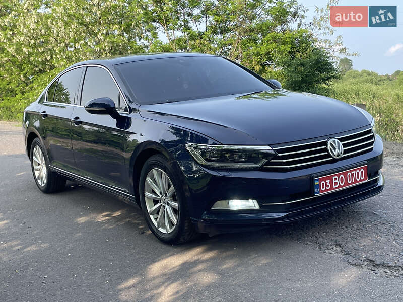 Седан Volkswagen Passat 2015 в Рожище