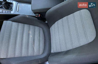 Универсал Volkswagen Passat 2013 в 