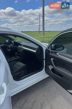 Универсал Volkswagen Passat 2017 в 