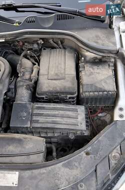 Універсал Volkswagen Passat 2011 в 