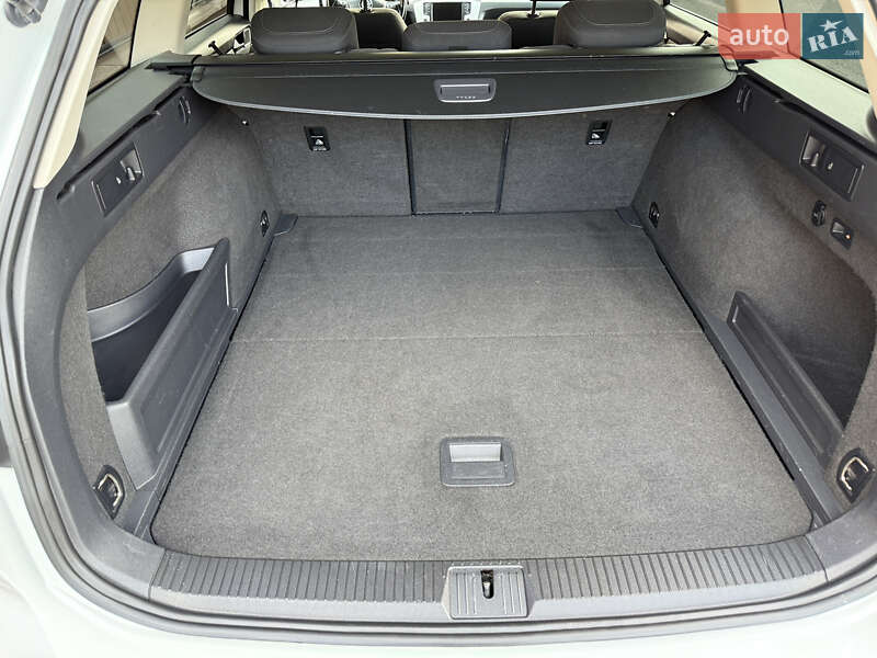 Універсал Volkswagen Passat 2015 в Береговому