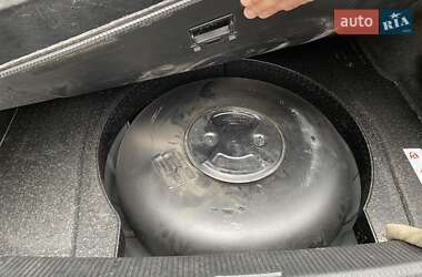 Седан Volkswagen Passat 2012 в 