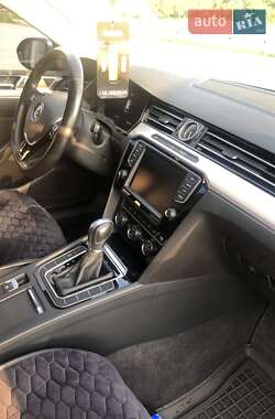 Універсал Volkswagen Passat 2015 в 