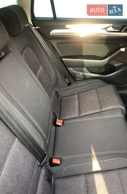 Універсал Volkswagen Passat 2015 в 