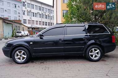 Универсал Volkswagen Passat 2000 в 