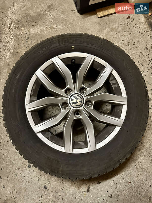 Седан Volkswagen Passat 2015 в Черкасах