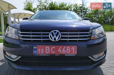 Седан Volkswagen Passat 2014 в 